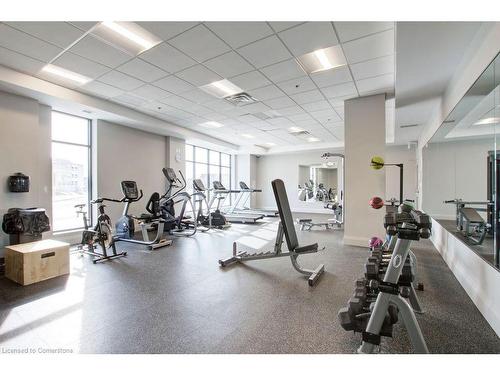 320-150 Oak Park Boulevard, Oakville, ON - Indoor Photo Showing Gym Room