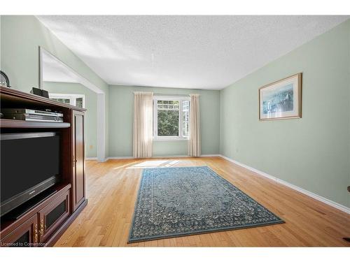 13 Pinellas Drive, Brampton, ON - Indoor Photo Showing Other Room