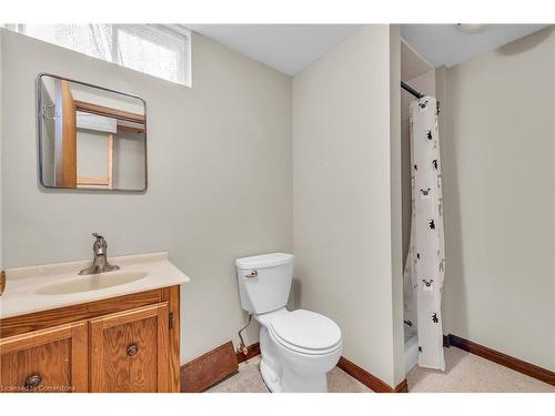 5 Atwood Crescent, Simcoe, ON - Indoor Photo Showing Bathroom