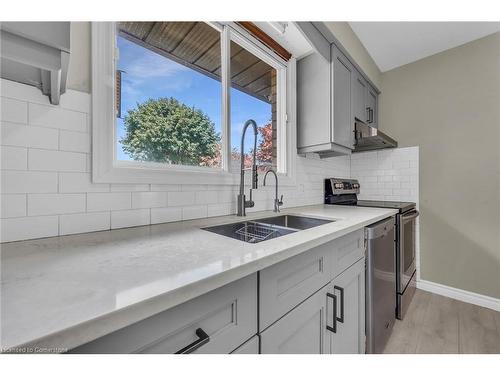 5 Atwood Crescent, Simcoe, ON - Indoor Photo Showing Kitchen With Double Sink