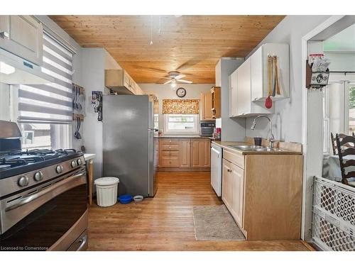 150 Prospect Street N, Hamilton, ON - Indoor Photo Showing Kitchen With Double Sink