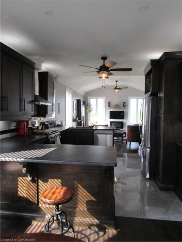 1163 Kohler Road, Cayuga, ON - Indoor Photo Showing Kitchen