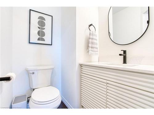 94 Benziger Lane, Stoney Creek, ON - Indoor Photo Showing Bathroom