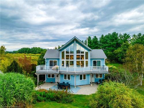 554 Baptist Church Road, Caledonia, ON - Outdoor With Deck Patio Veranda