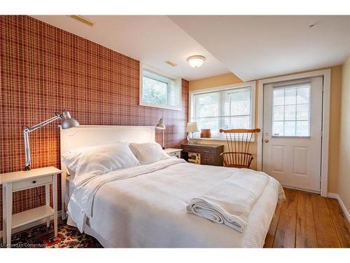 554 Baptist Church Road, Caledonia, ON - Indoor Photo Showing Bedroom