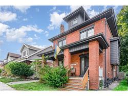 74 Kenilworth Avenue S Hamilton, ON L8K 2S9