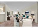 201-1237 North Shore Boulevard E, Burlington, ON  - Indoor Photo Showing Living Room 