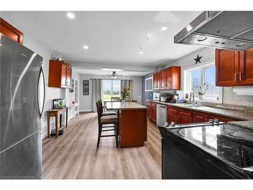 435 Highway 54 Road, Brantford, ON - Indoor Photo Showing Kitchen With Double Sink