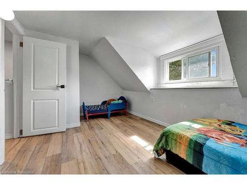 171 Balmoral Avenue N, Hamilton, ON - Indoor Photo Showing Other Room