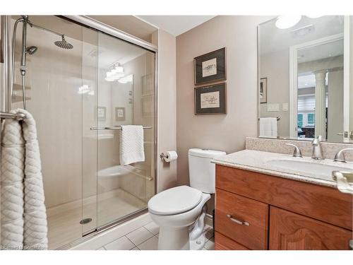 1926 Kerns Road, Burlington, ON - Indoor Photo Showing Bathroom