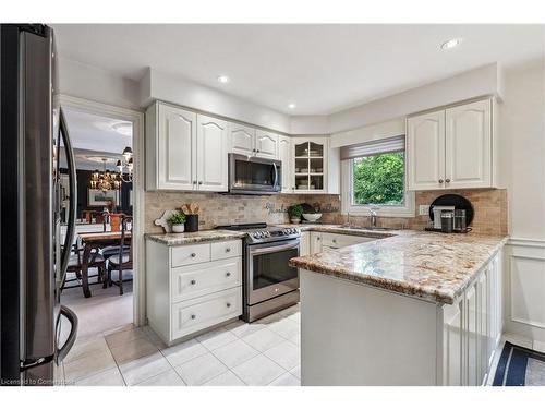 1926 Kerns Road, Burlington, ON - Indoor Photo Showing Kitchen With Upgraded Kitchen