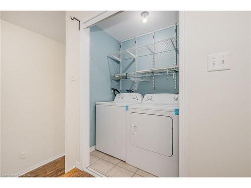 91 Powell Drive, Hamilton, ON - Indoor Photo Showing Laundry Room