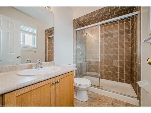 91 Powell Drive, Hamilton, ON - Indoor Photo Showing Bathroom