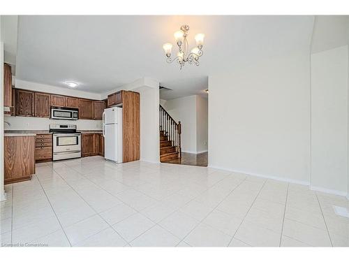 91 Powell Drive, Hamilton, ON - Indoor Photo Showing Kitchen