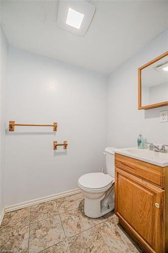 91 Powell Drive, Hamilton, ON - Indoor Photo Showing Bathroom