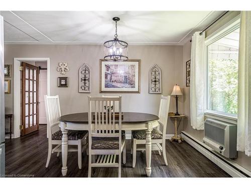 328 Fairview Avenue W, Dunnville, ON - Indoor Photo Showing Dining Room