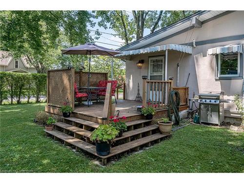 328 Fairview Avenue W, Dunnville, ON - Outdoor With Deck Patio Veranda