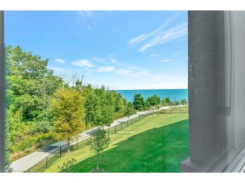 322-125 Shoreview Place, Stoney Creek, ON - Outdoor With View