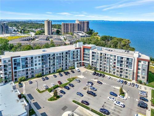 322-125 Shoreview Place, Stoney Creek, ON - Outdoor With View