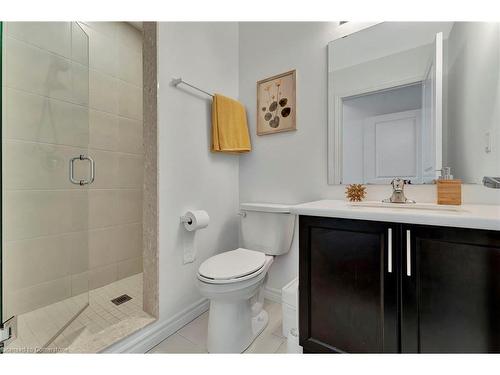 322-125 Shoreview Place, Stoney Creek, ON - Indoor Photo Showing Bathroom