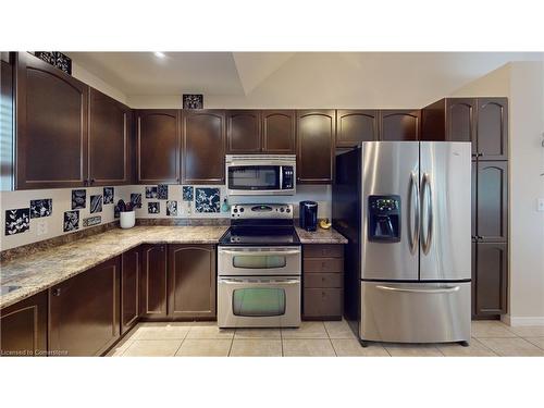 12 Silverspring Crescent, Hamilton, ON - Indoor Photo Showing Kitchen