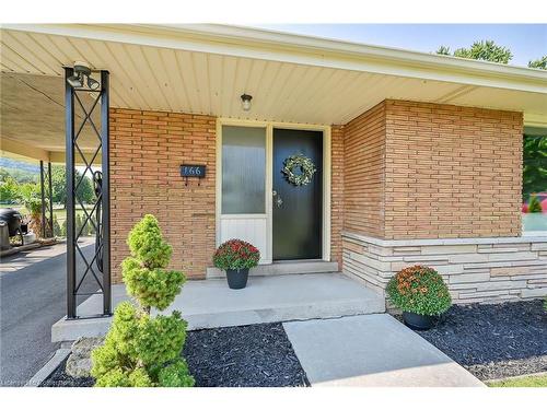 166 Rifle Range Road, Hamilton, ON - Outdoor With Exterior