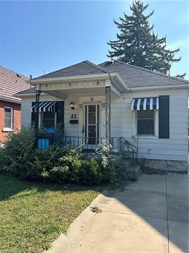 42 Cameron Avenue N, Hamilton, ON - Outdoor