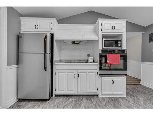 270 Erie Boulevard, Long Point, ON - Indoor Photo Showing Kitchen