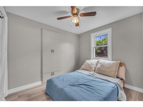 270 Erie Boulevard, Long Point, ON - Indoor Photo Showing Bedroom