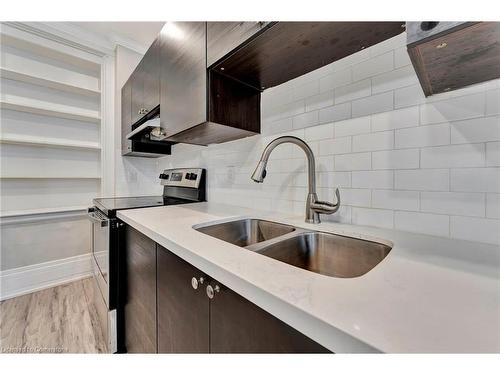 9-155 Bold Street, Hamilton, ON - Indoor Photo Showing Kitchen With Double Sink