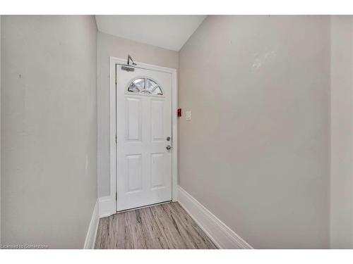 9-155 Bold Street, Hamilton, ON - Indoor Photo Showing Other Room