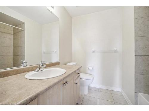 4130 Rawlins Common, Burlington, ON - Indoor Photo Showing Bathroom