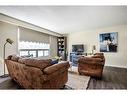 24 Bow Valley Drive, Hamilton, ON  - Indoor Photo Showing Living Room 