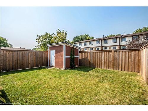 24 Bow Valley Drive, Hamilton, ON - Outdoor