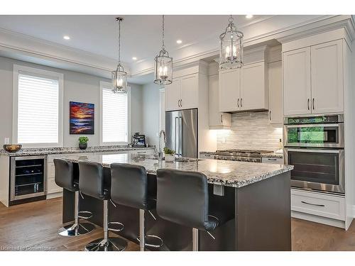 513 Woodview Road, Burlington, ON - Indoor Photo Showing Kitchen With Stainless Steel Kitchen With Upgraded Kitchen