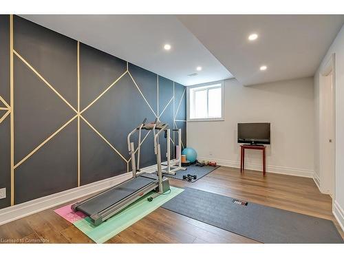 513 Woodview Road, Burlington, ON - Indoor Photo Showing Gym Room