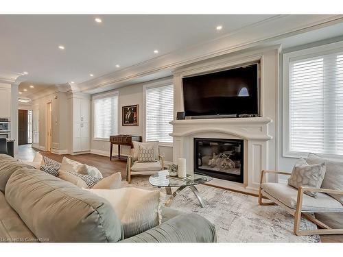 513 Woodview Road, Burlington, ON - Indoor Photo Showing Living Room With Fireplace