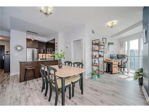 3004-60 Absolute Avenue, Mississauga, ON - Indoor Photo Showing Dining Room