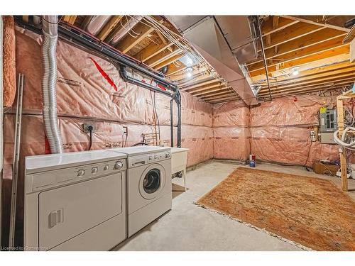 416 Dicenzo Drive, Hamilton, ON - Indoor Photo Showing Laundry Room