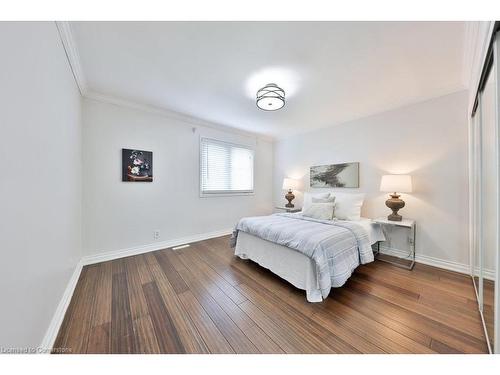 82 King Street, Milton, ON - Indoor Photo Showing Bedroom