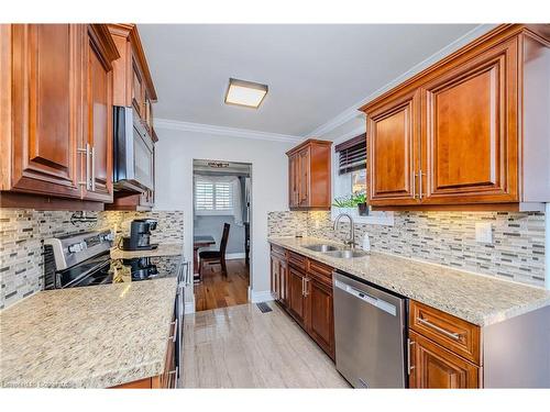 54 Gretna Drive, Brampton, ON - Indoor Photo Showing Kitchen With Double Sink