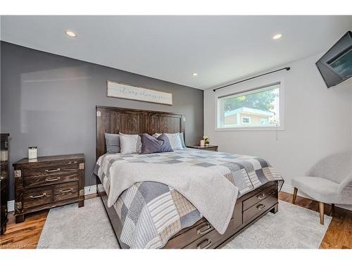 54 Gretna Drive, Brampton, ON - Indoor Photo Showing Bedroom