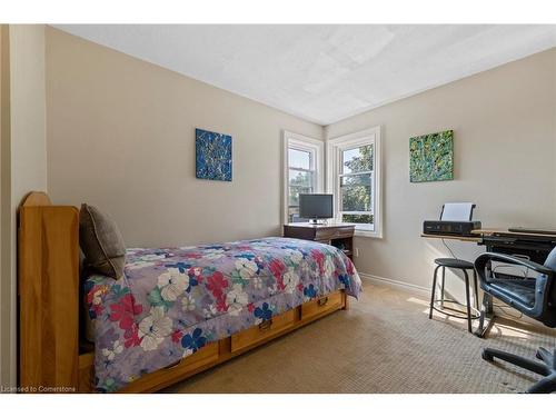 2-2185 Fairchild Boulevard, Burlington, ON - Indoor Photo Showing Bedroom