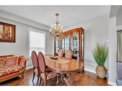 8 Hesham Drive, Whitby, ON - Indoor Photo Showing Dining Room