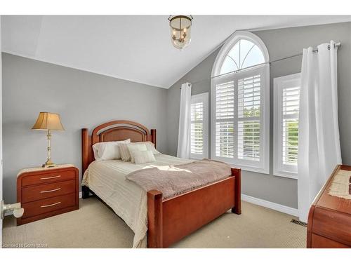 8 Hesham Drive, Whitby, ON - Indoor Photo Showing Bedroom