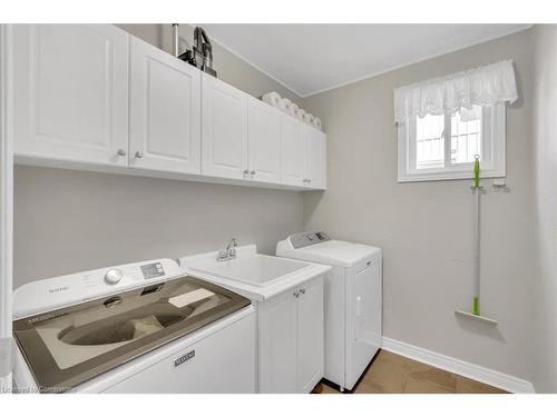 8 Hesham Drive, Whitby, ON - Indoor Photo Showing Laundry Room