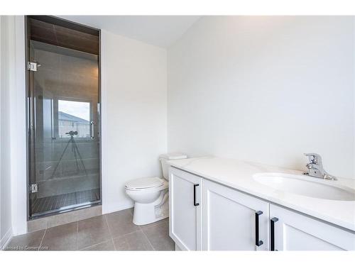 189 Lormont Blvd (Lot 26), Hamilton, ON - Indoor Photo Showing Bathroom