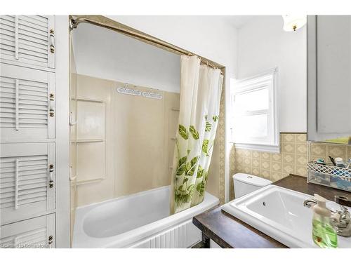 204 Dickhout Road, Lowbanks, ON - Indoor Photo Showing Bathroom