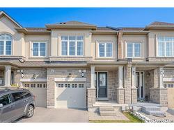 39 Bayonne Drive  Stoney Creek, ON L8J 2X1