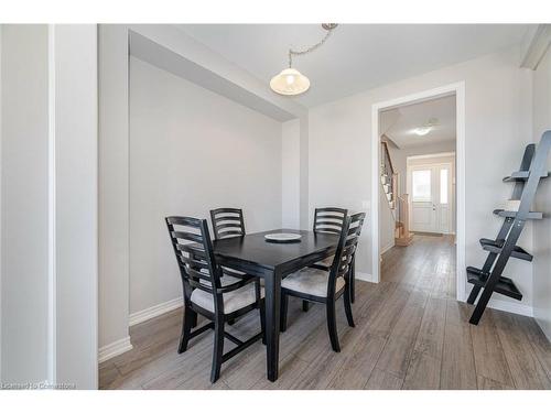 39 Bayonne Drive, Stoney Creek, ON - Indoor Photo Showing Dining Room